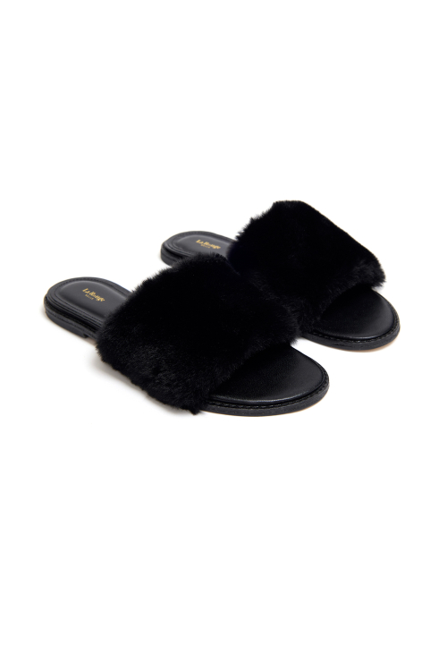 Chinelo Pelúcia
